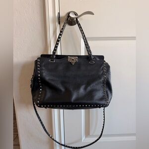 Valentino Rockstud Medium Tote Black